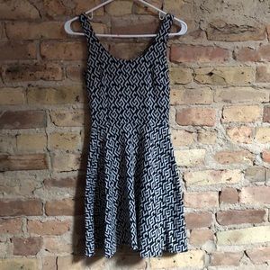Very comfortable & flattering A line skater dress